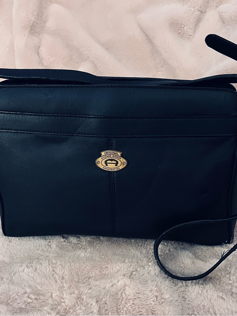 Vintage Etienne Aigner Handcrafted Navy Leather Shoulder Bag